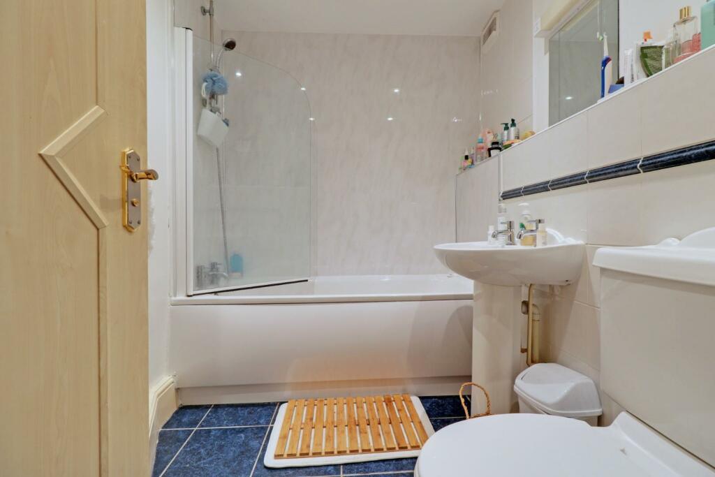 New Bathroom.jpg