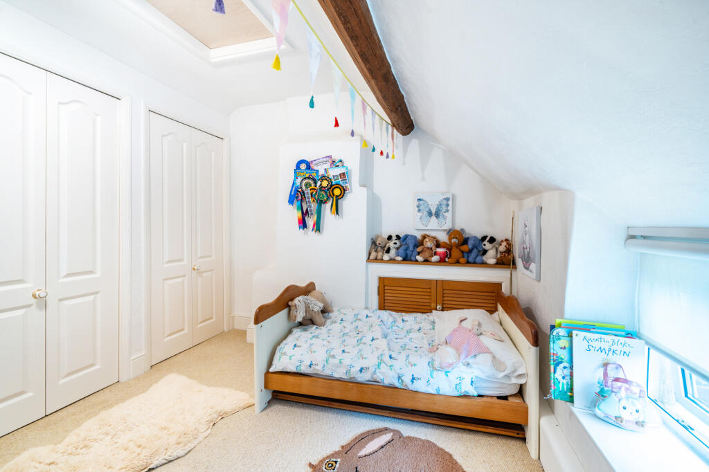 Dressing Room/Bedroom