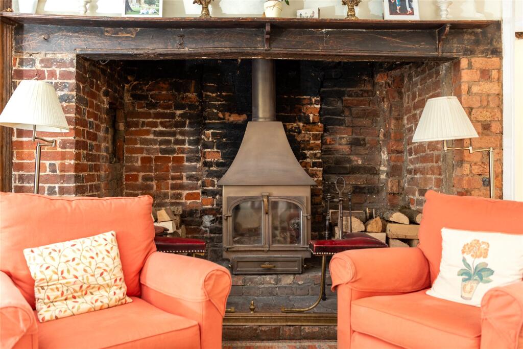 Breakfast Room