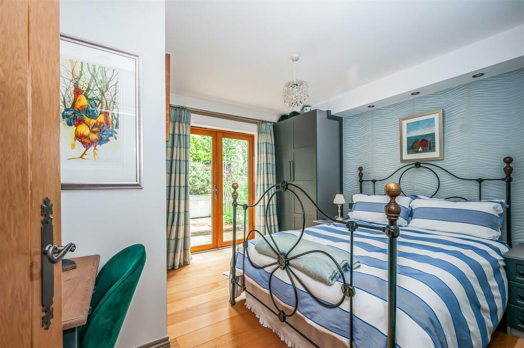 GROUND FLOOR BEDROOM