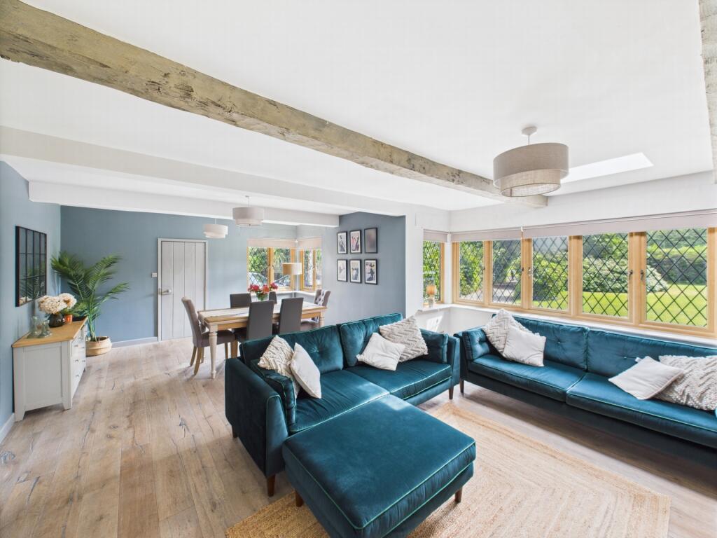 Sitting room 2