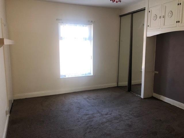 Master bedroom 4.jpg
