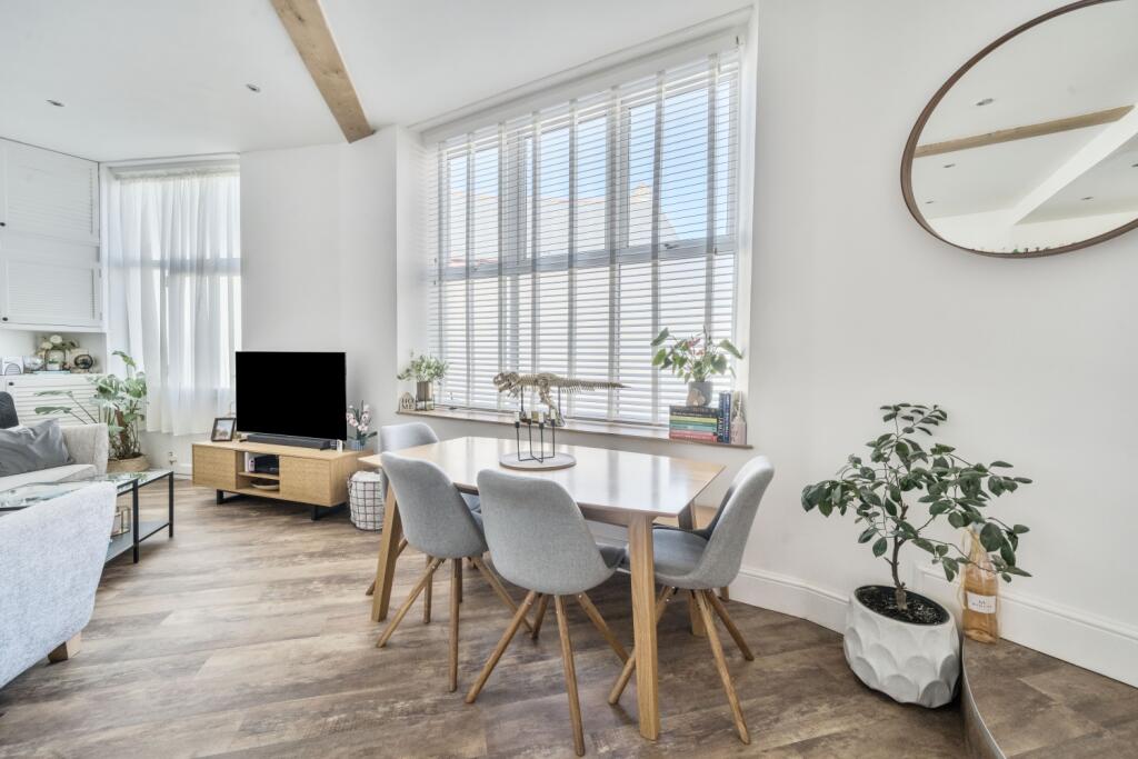 1356707-14-68d6ab1b6146a