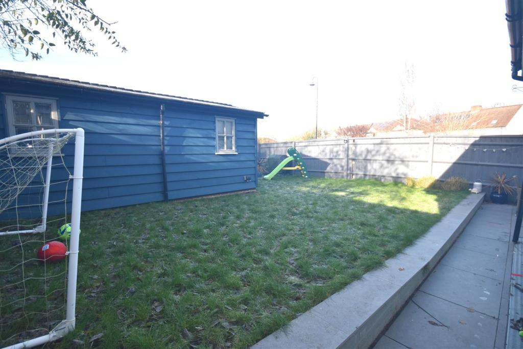 Garden 2.jpg