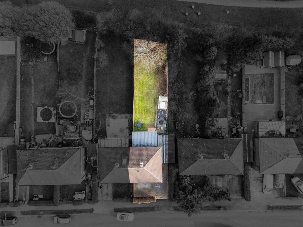 43 Addlington Avenue-04.jpg
