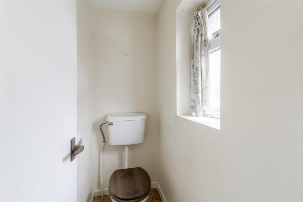 Bathroom &amp; Separate WC