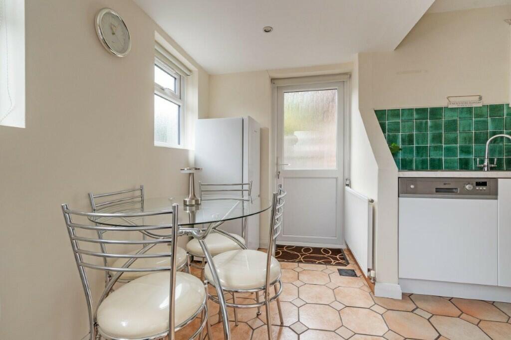 Breakfast room