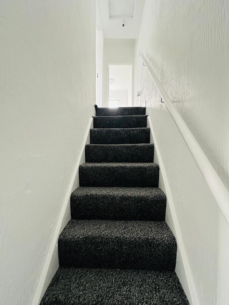 ca6ba1e8-78ea-4da...