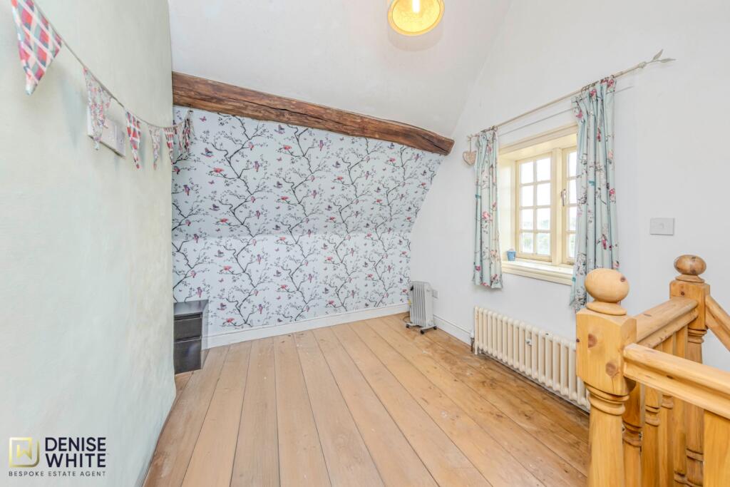 Annex Office/Loft Room