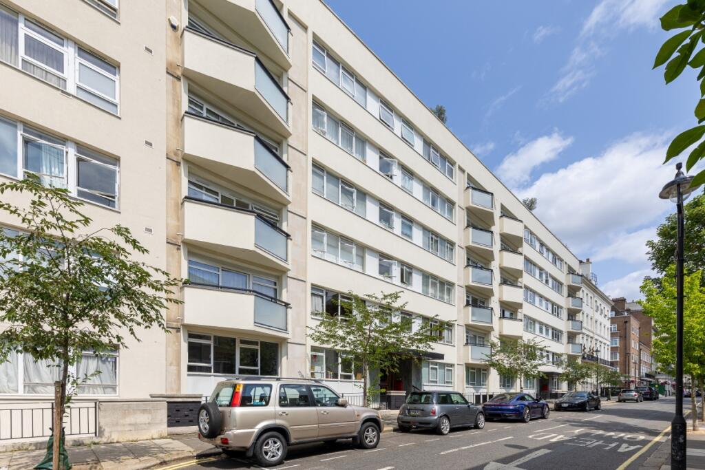 Clifton Place F14...