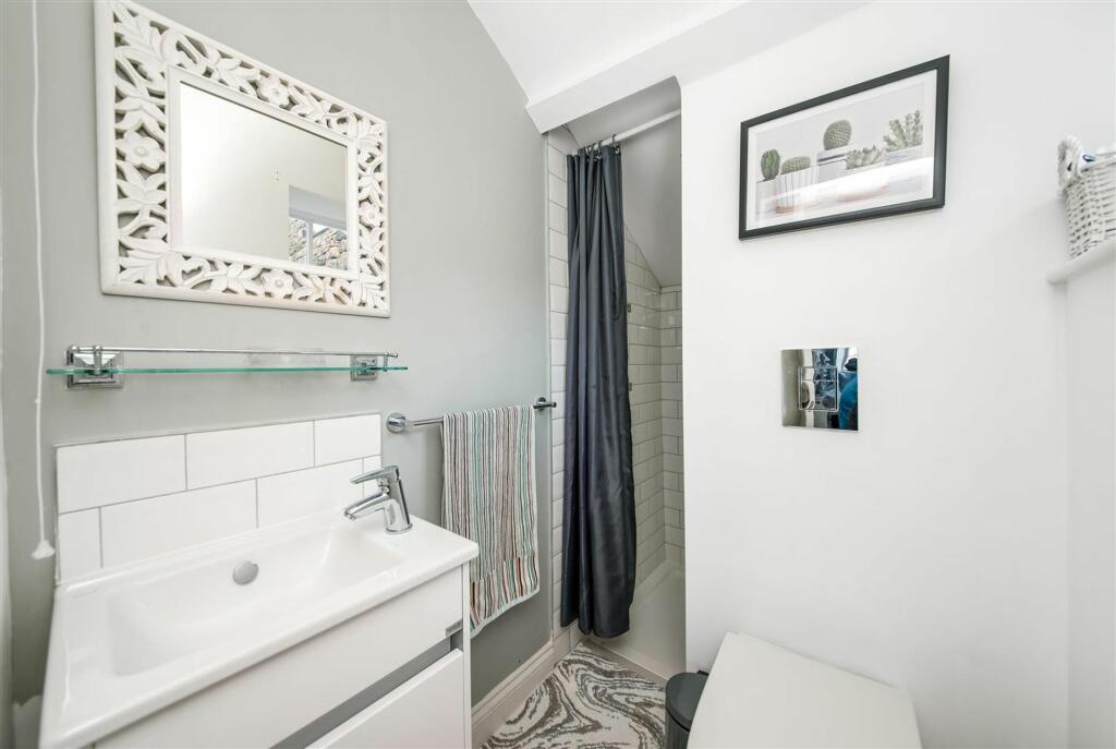 BEDROOM THREE EN-SUITE