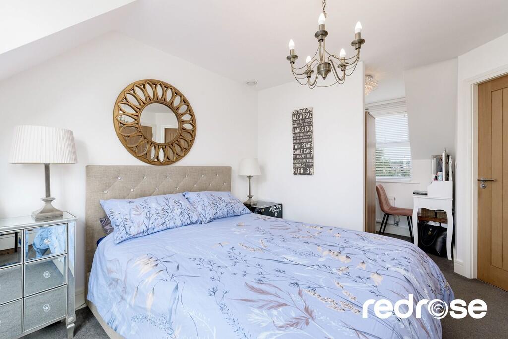 web_16 Barnes Wal...