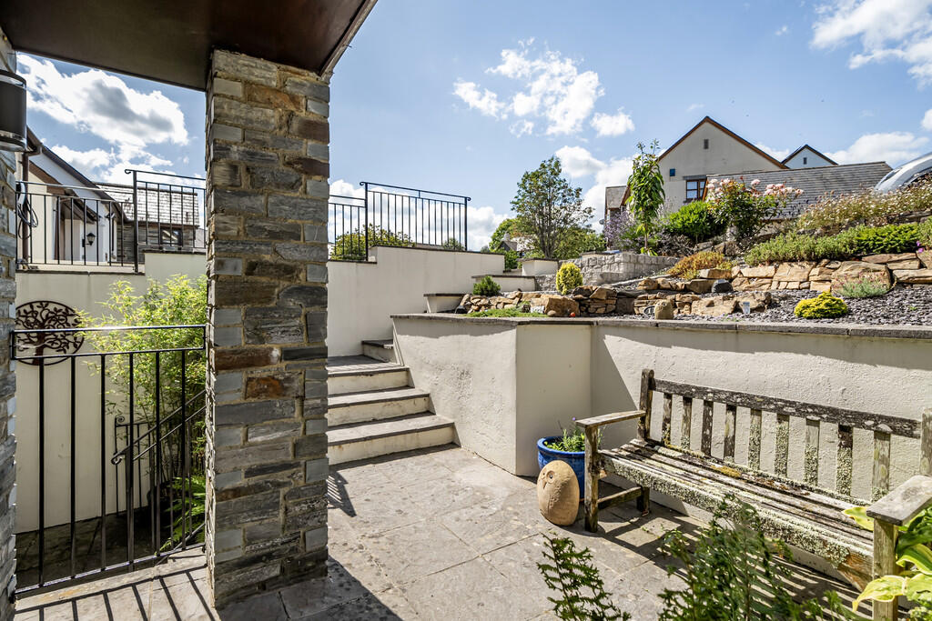 Landscaped Front ...