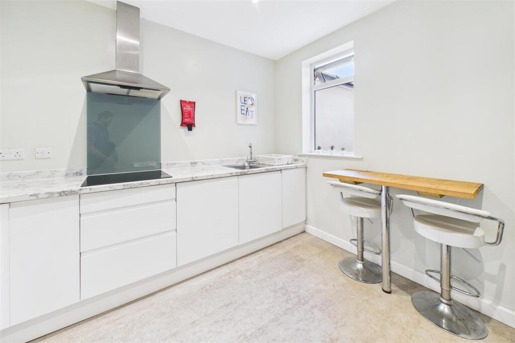 223 Filton Avenue, Horfield, Bristol BS7 0AY | Hig