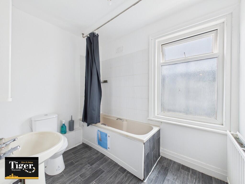 CAM03440G0-PR0438...