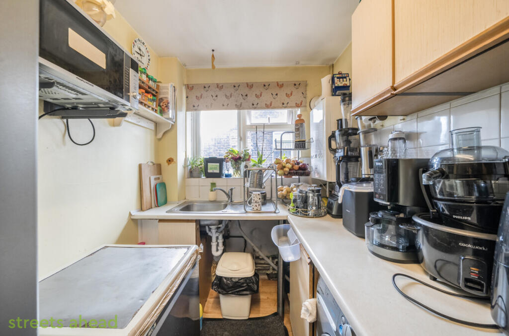 7ff3d58e-b32b-4fd...