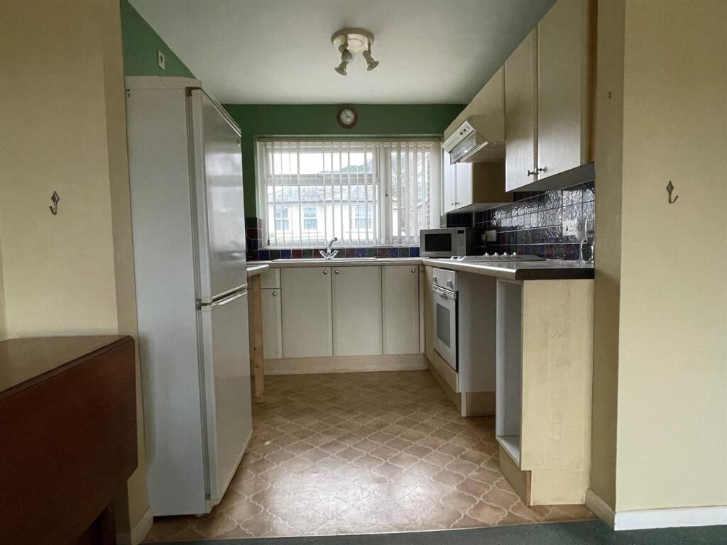 F9 Grange Kitchen.jpeg