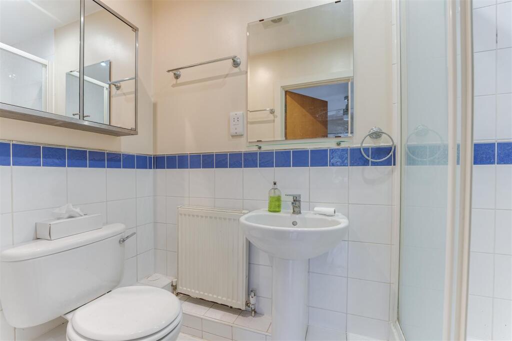 3 Pasters Court-13.jpg