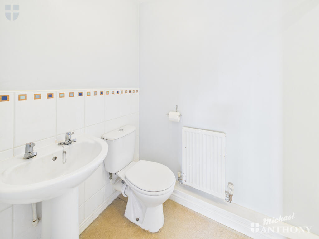 CAM03218G0-PR0791-STILL010