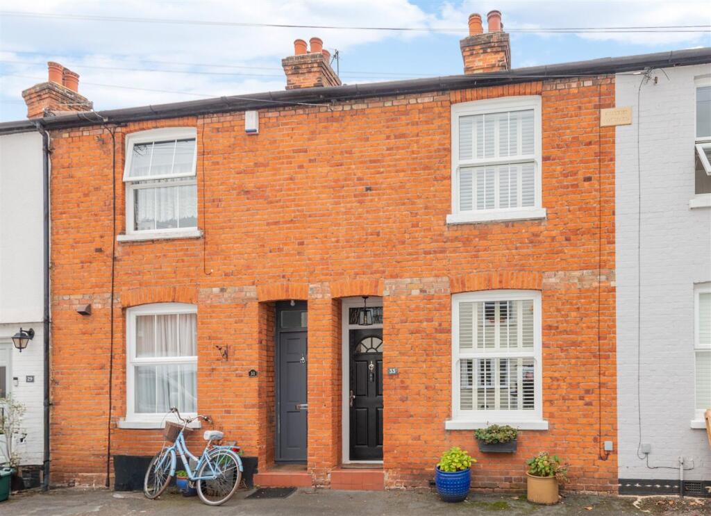 8667071-exterior13.jpg a.jpg