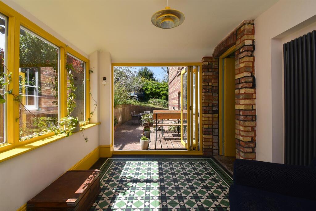 Sun room
