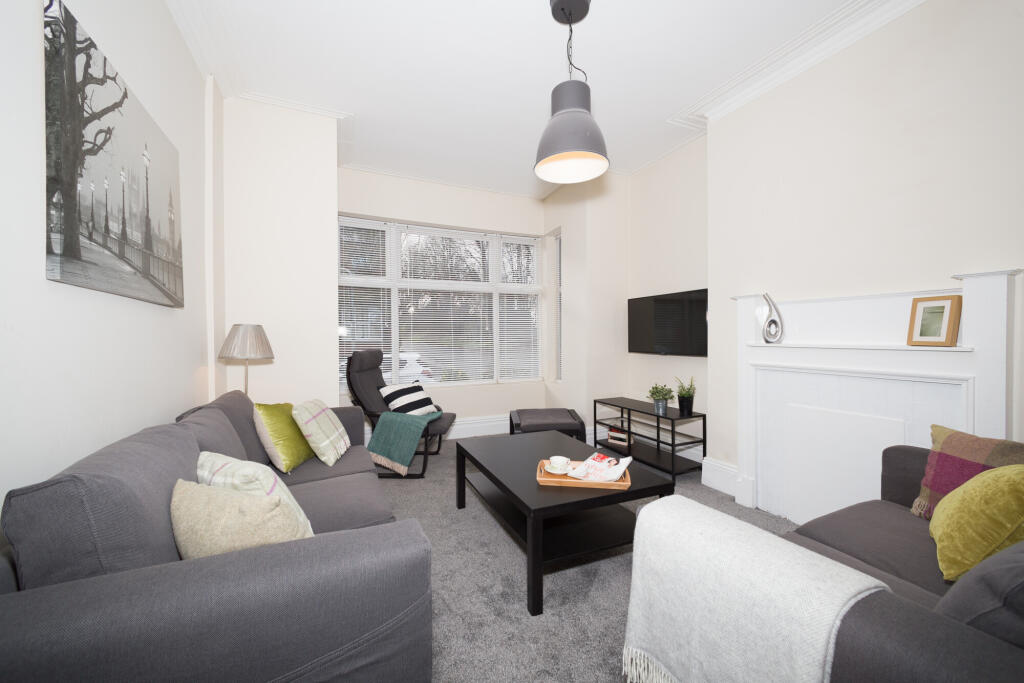 26 Stanmore Road, Burley, Leeds, LS4 2RU