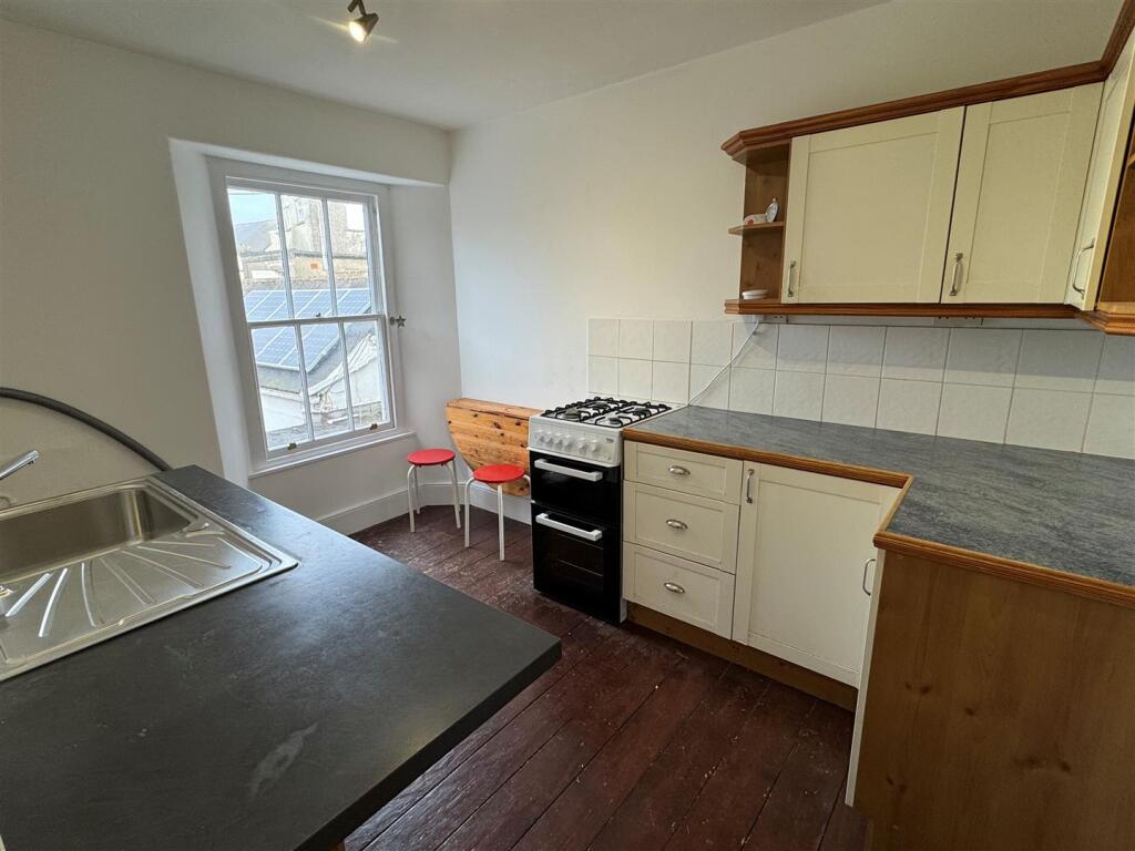1 Chapel Hill Kitchen