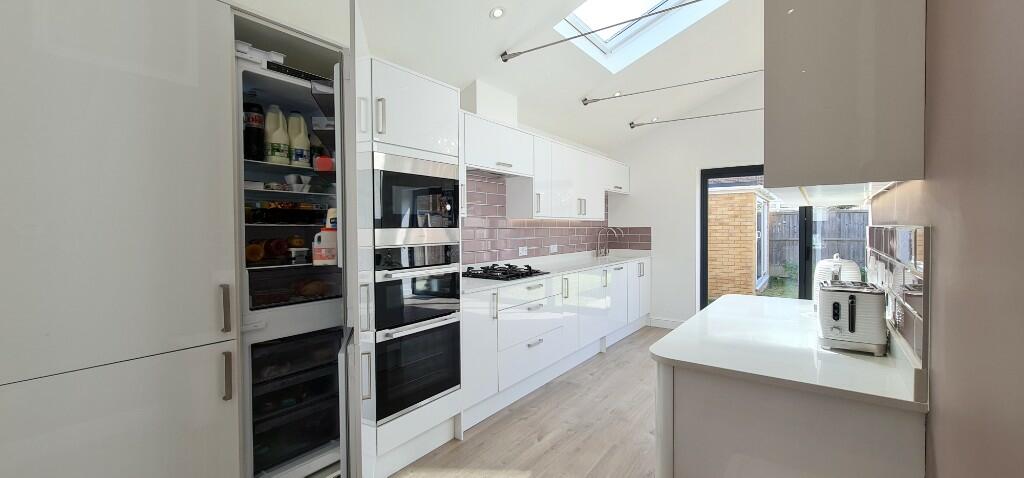 Fridge / Freezer