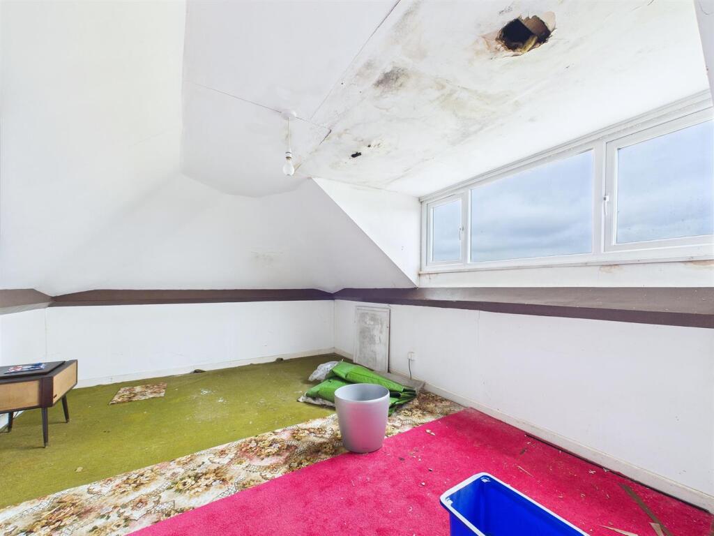 3-bedroom detached bungalow  (14).jpg