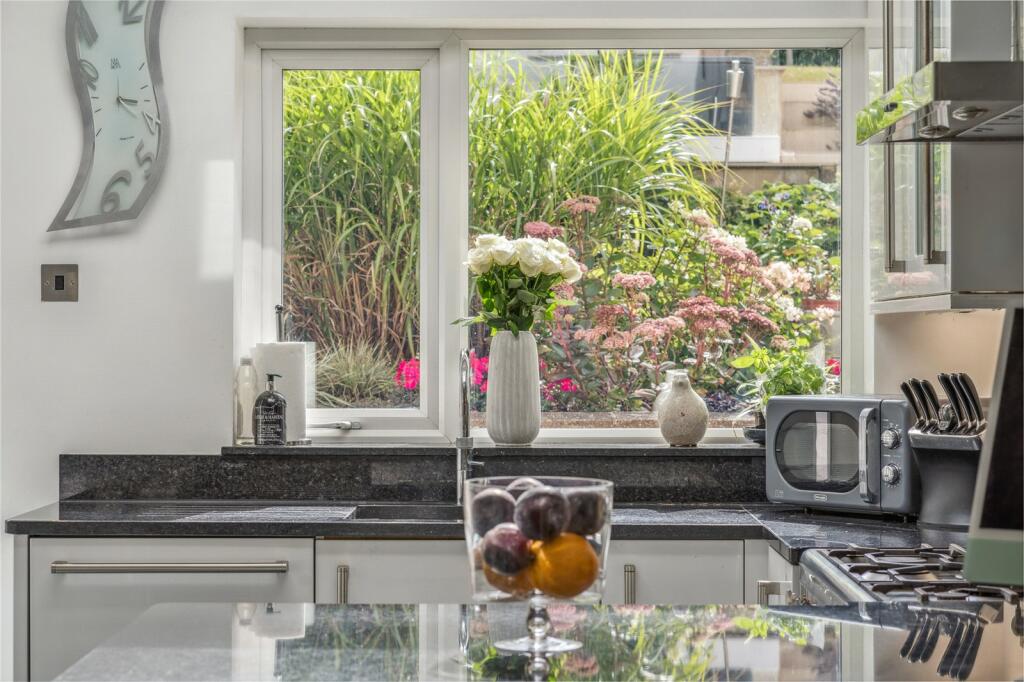 Kitchen Breakfast Rm