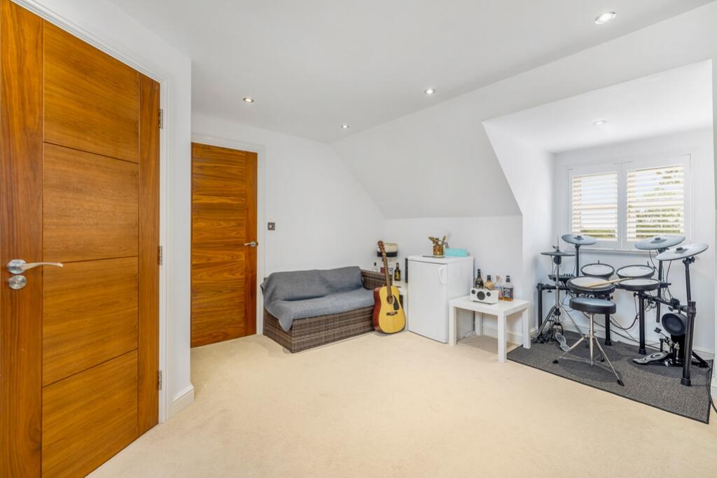 1 Ash Close (Dunham-On-Trent)-38