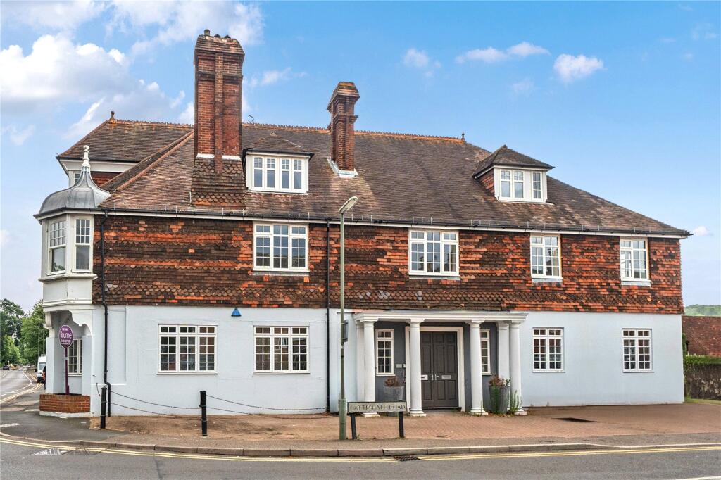 Catteshall Road, Godalming, Surrey, GU7