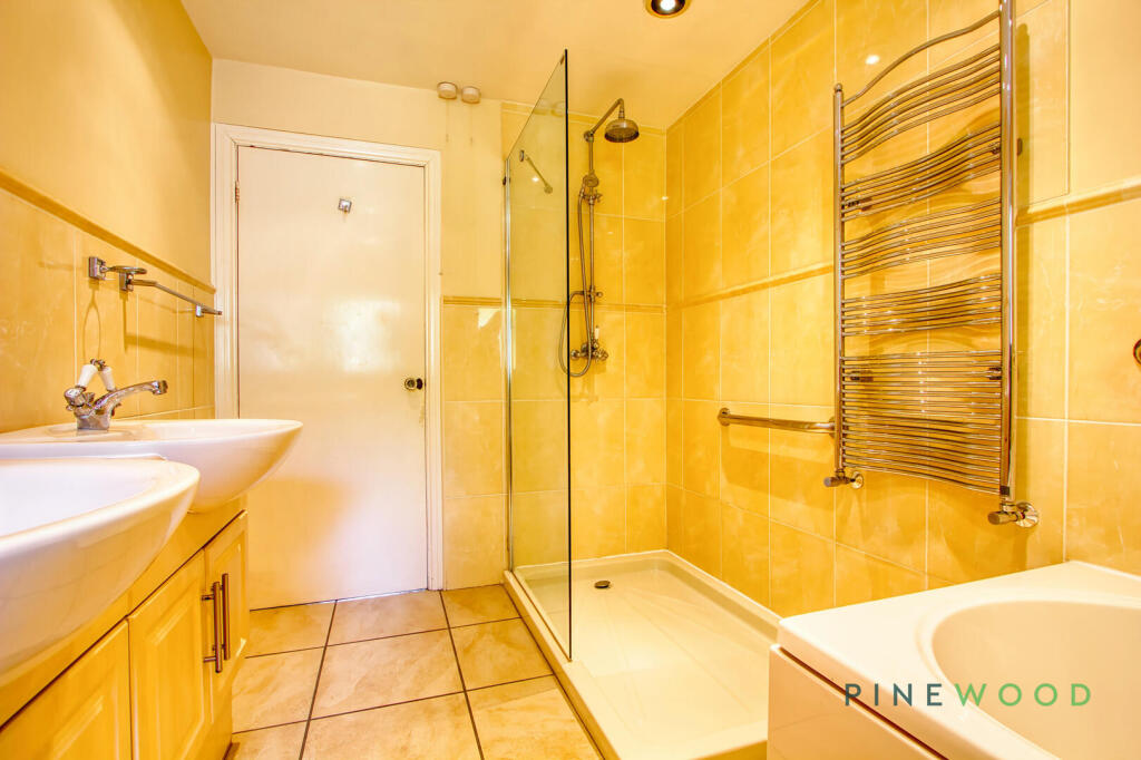 Main Bathroom