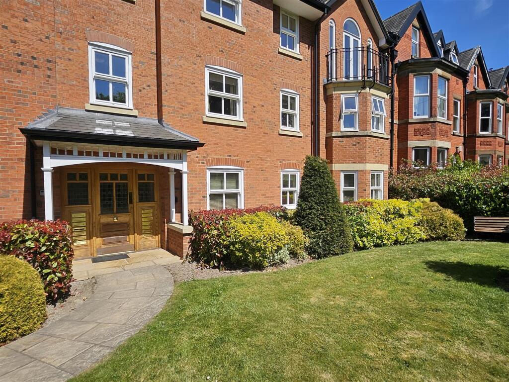 Ground Floor Apartment