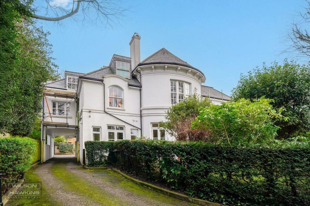 4 West Hill Hall, West Hill - GjfmSMAayDqDFBXekC00