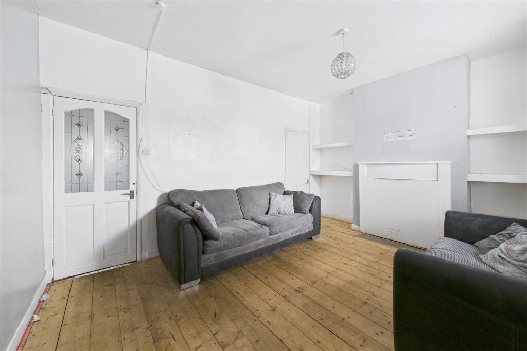 17 Kimberley Road Kingswood, Bristol, BS15 1RG | F