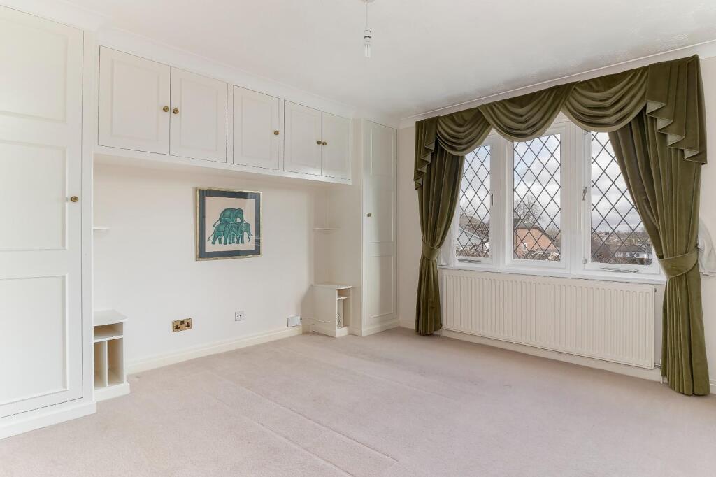 Master Bedroom - A.jpg