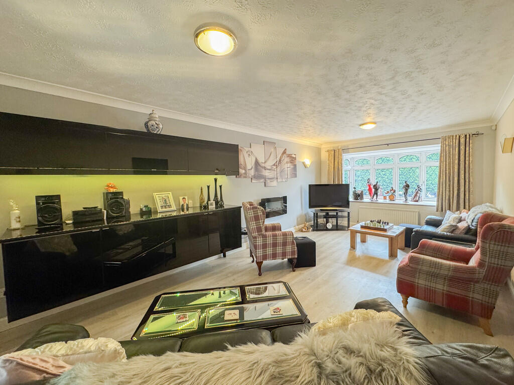 lounge 1