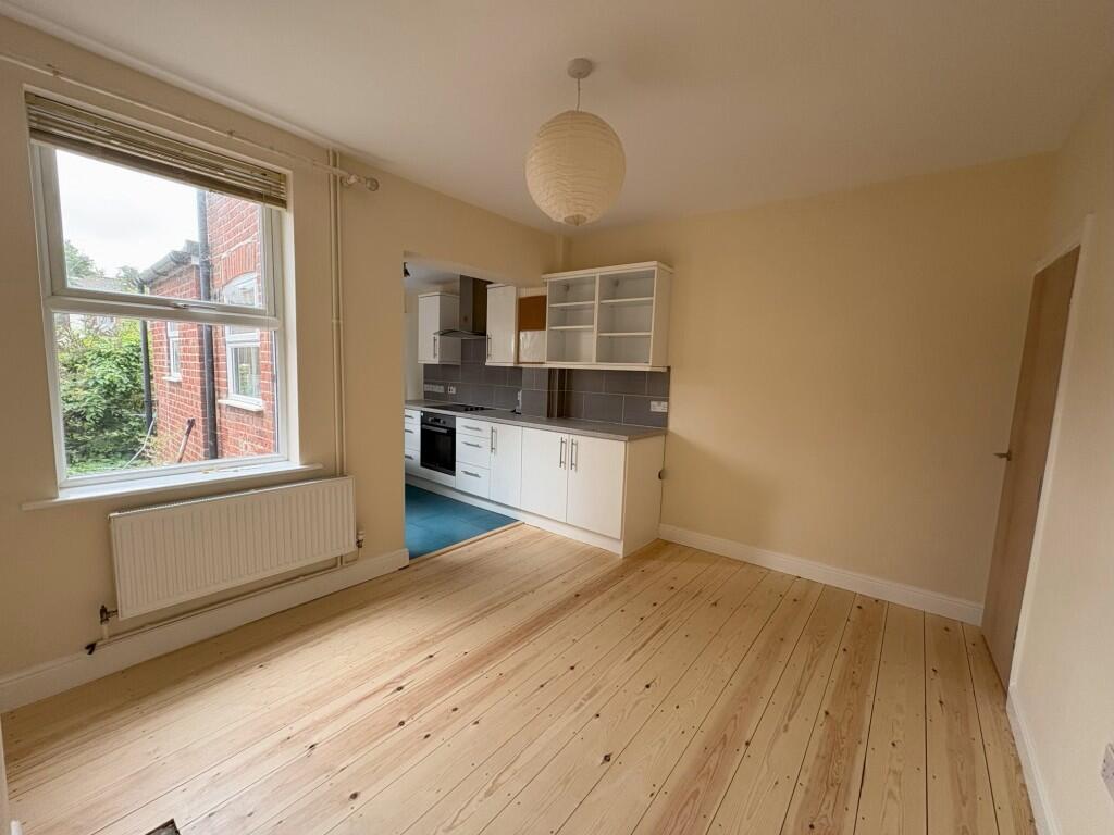 26 Esdelle Street - 250819 - Dining Room - 2 T202508191320.jpeg