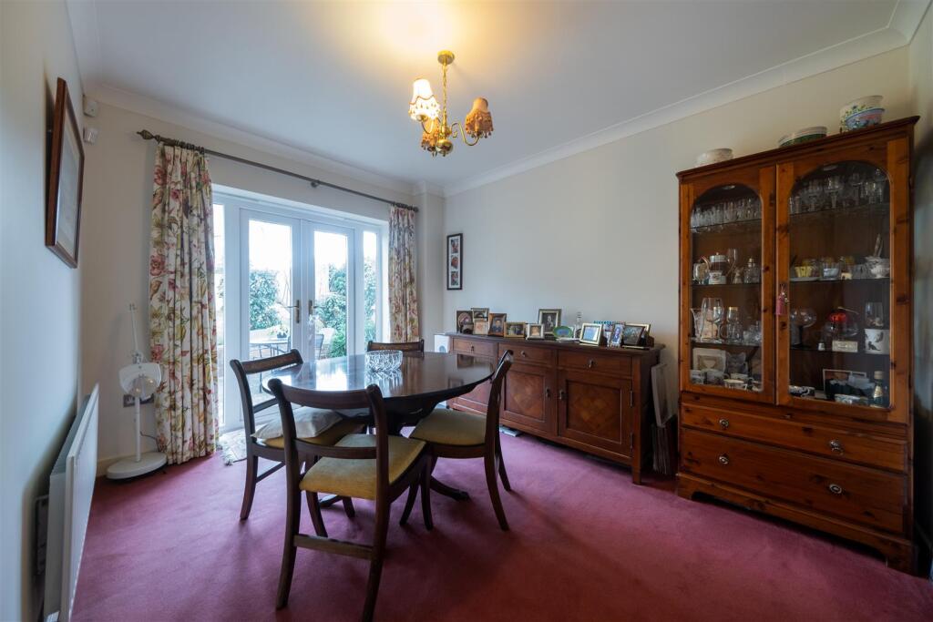 3 Sandbach Drive-009.jpg
