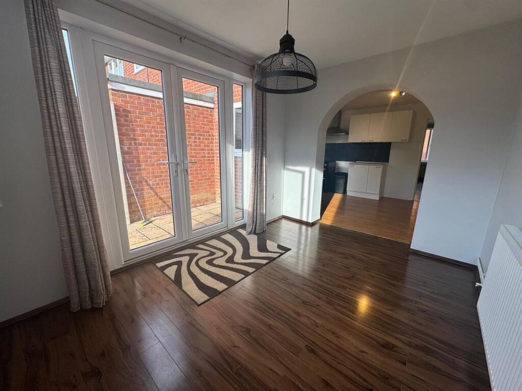 Dining Room 3.jpg