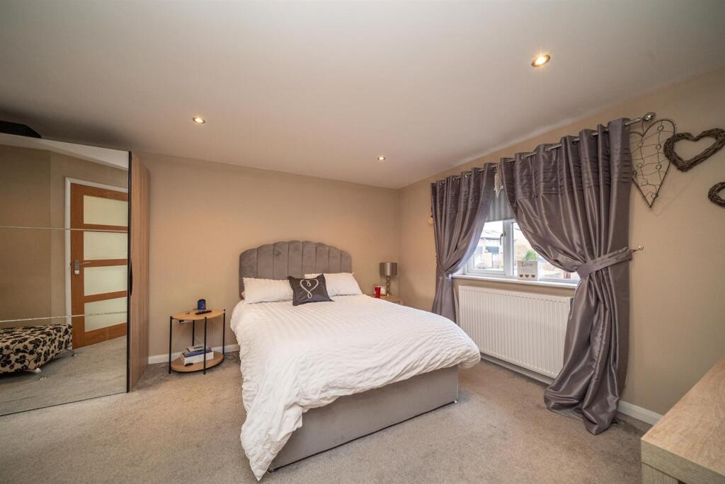 22-Richardson-Close-02617.jpg