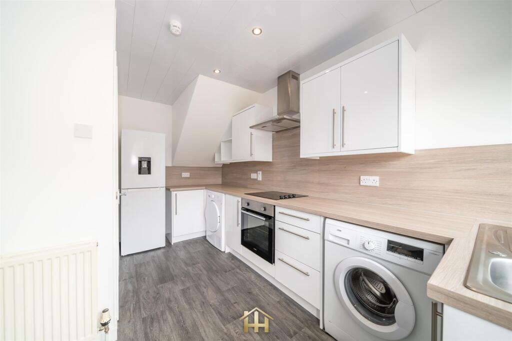 78 Liff Terrace DD24LE 180625 EDIT (22 of 42).jpg