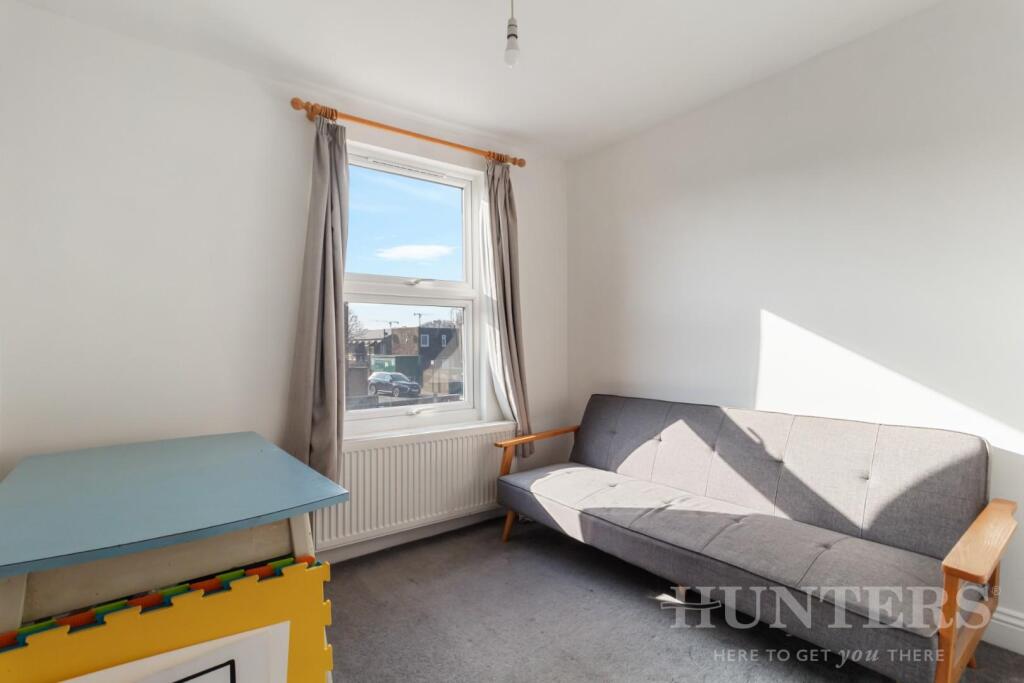 219 West Green Road N15 5EA-5.jpg