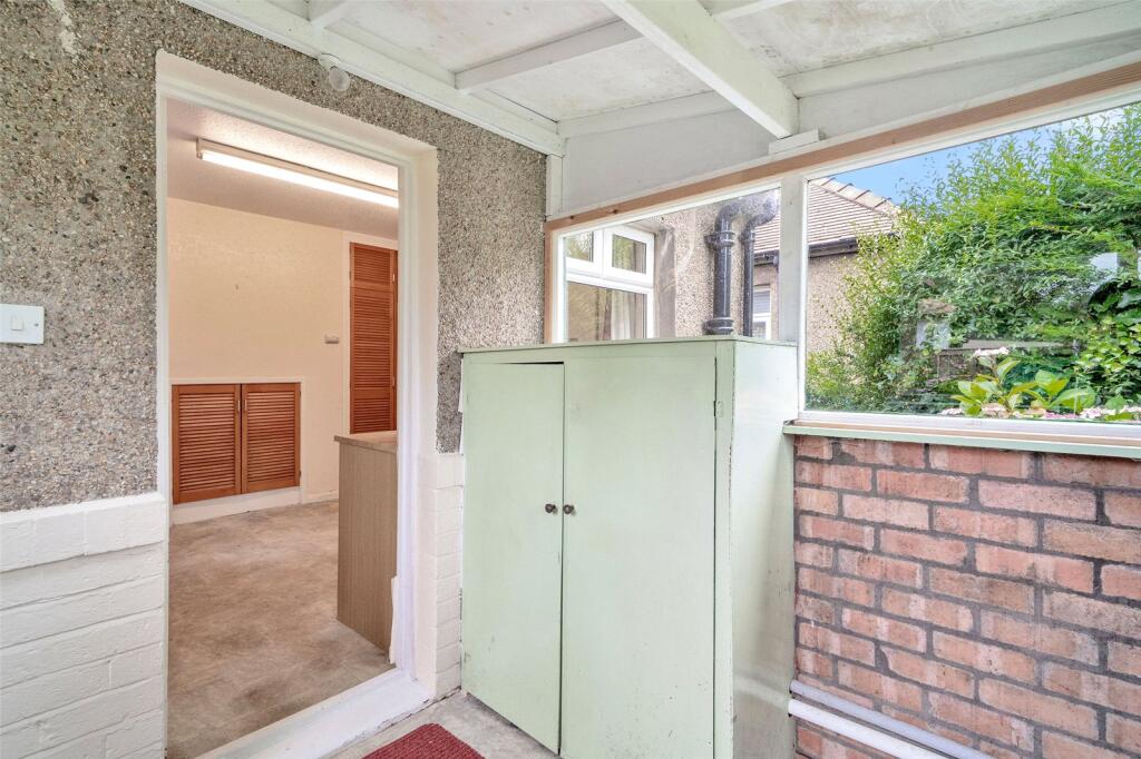 Porch/Utility