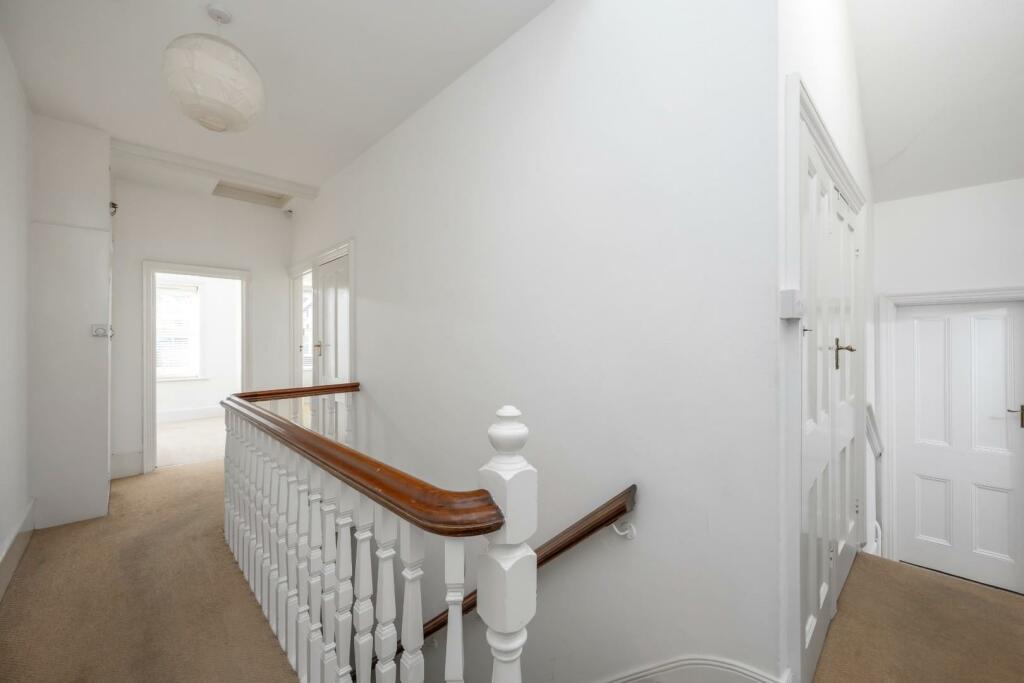 Modena Road, 23-008.JPG