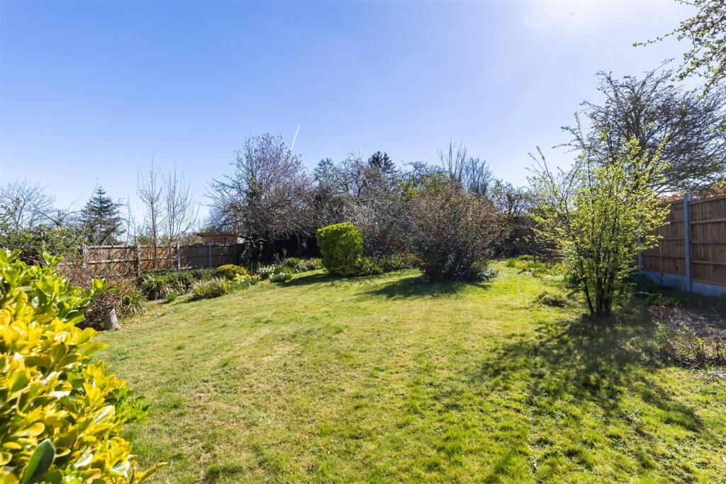 15 HeathDrive (32).jpg