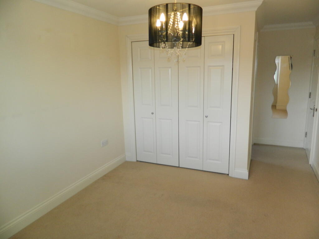 built in wardrobes in master bed 