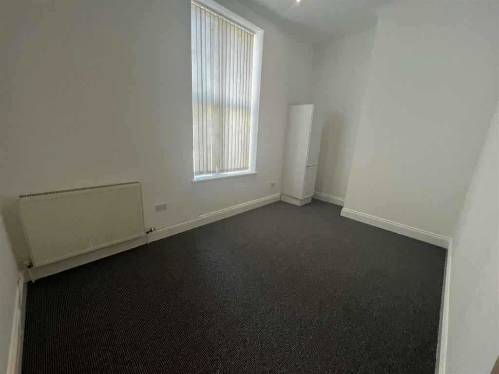F1 76 Beverley Road 5.jpg