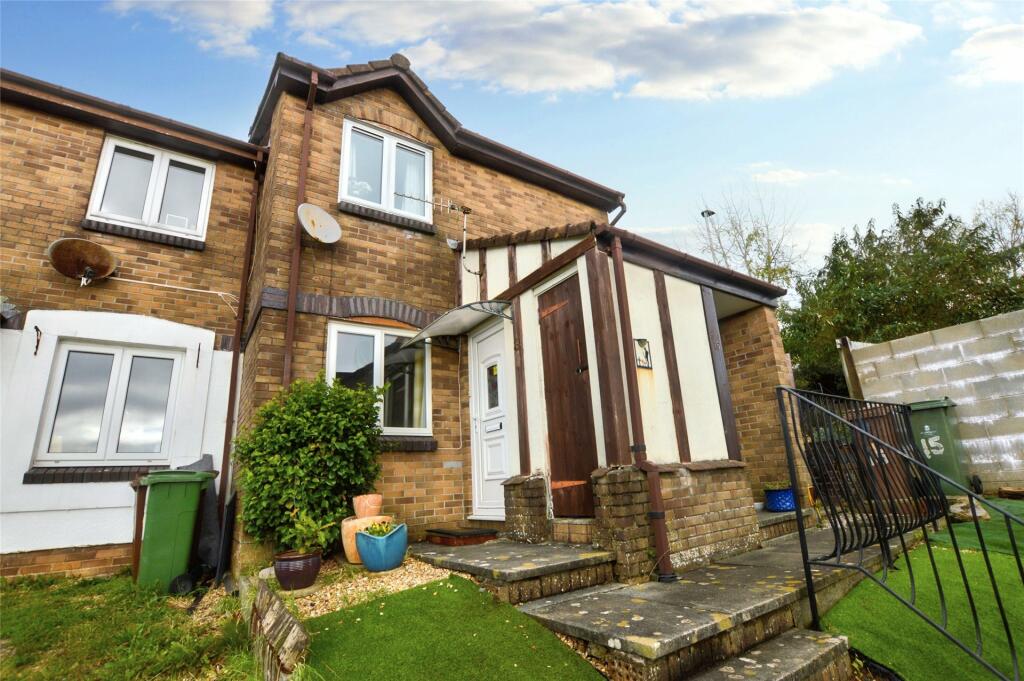 Long Terrace Close